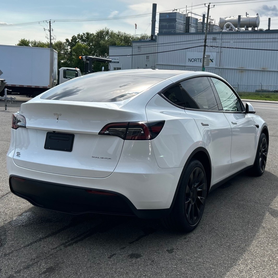 individual car image